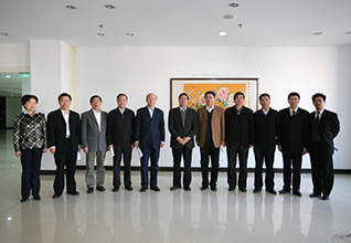 國家質(zhì)檢總局局長王勇、副局長支樹平、紀(jì)檢組長王煒、總工程師張綱在&ldquo;全國質(zhì)量知識(shí)競賽&rdquo;復(fù)賽現(xiàn)場親切接見中國質(zhì)量檢驗(yàn)協(xié)會(huì)秘書長張軍、秘書長助理張明